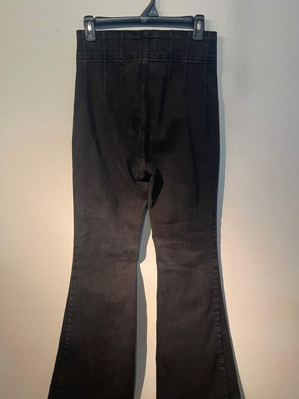 We the Free People Black Bell Bottom Jeans sz 27 31” inseam 70s Vibe High Rise - Picture 11 of 15